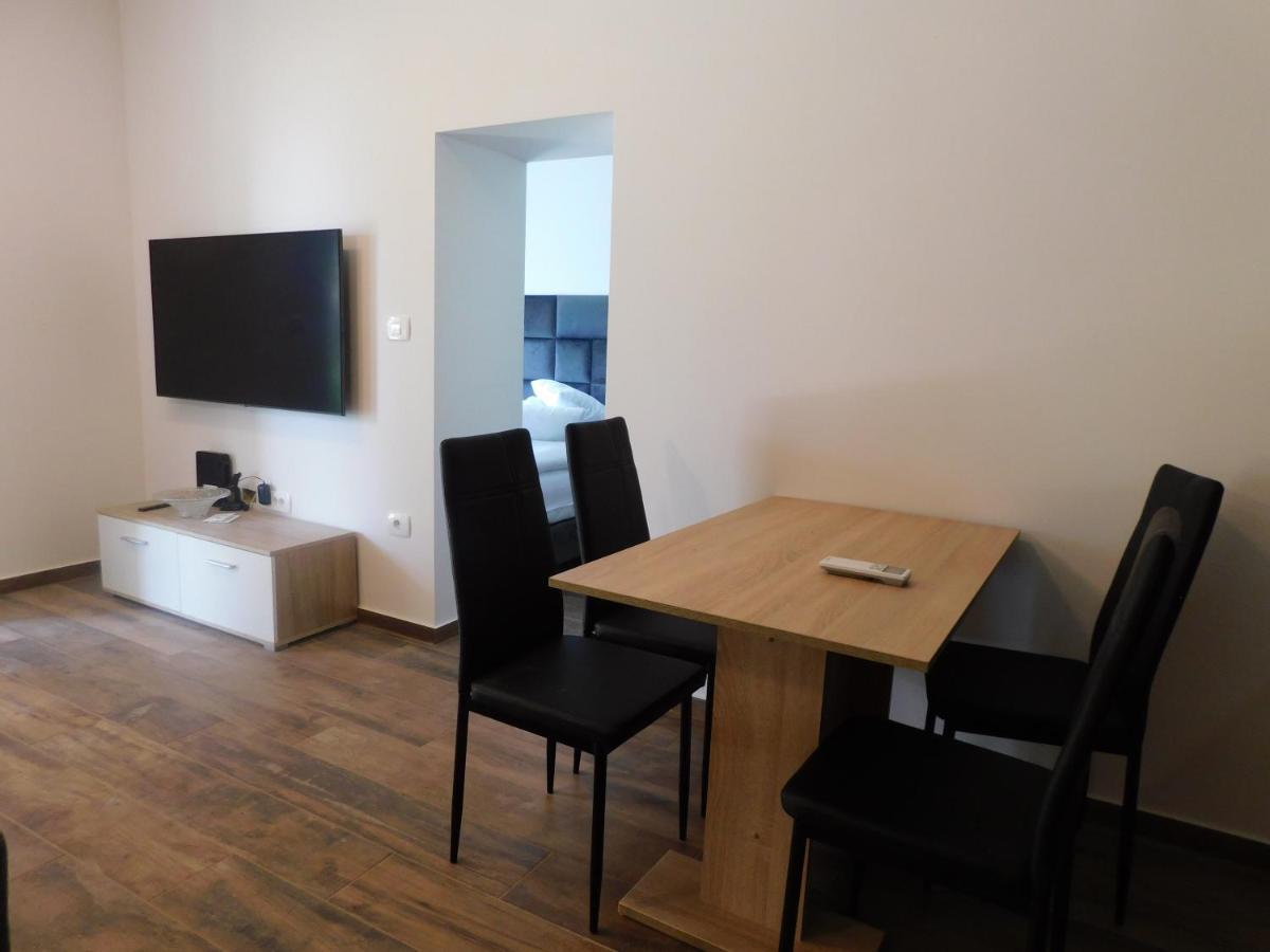 Active Chillax Oasis Apartments アンカラン エクステリア 写真