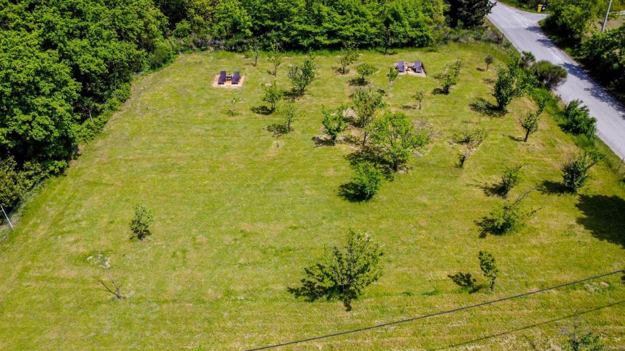 Active Chillax Oasis Apartments アンカラン エクステリア 写真