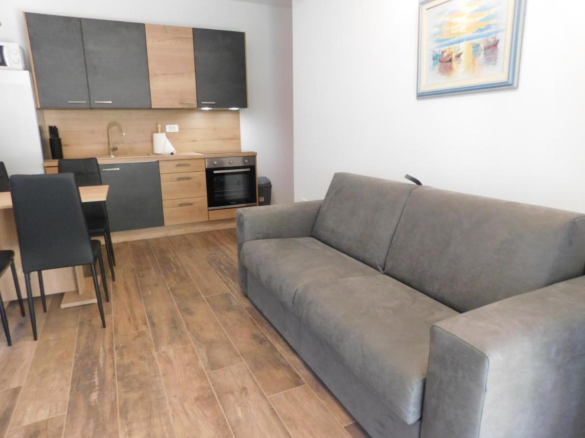 Active Chillax Oasis Apartments アンカラン エクステリア 写真