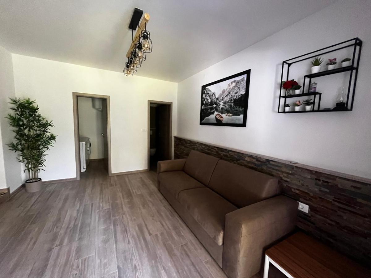 Active Chillax Oasis Apartments アンカラン エクステリア 写真