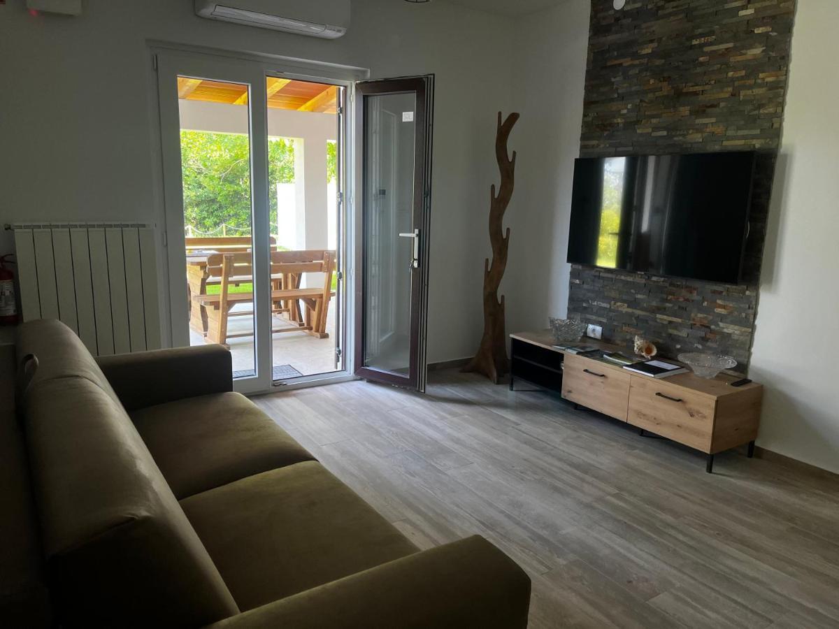 Active Chillax Oasis Apartments アンカラン エクステリア 写真