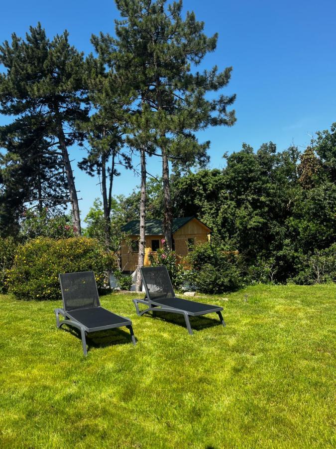 Active Chillax Oasis Apartments アンカラン エクステリア 写真